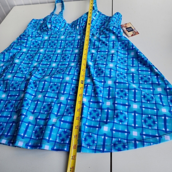 NWT $60 Noon 1 Piece Swim Skirted Bathing Suit White Blue Mosaic Casey Key 18 - Picture 3 of 16